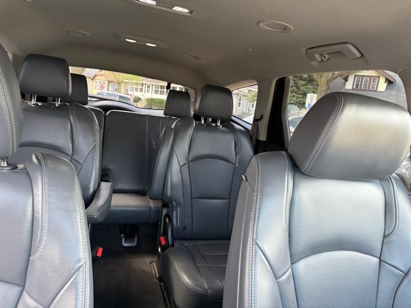 Buick Enclave Premium 4D SUV FWD 2019