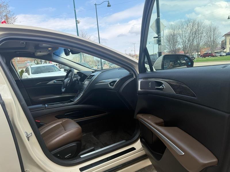 Lincoln MKZ FWD 2015