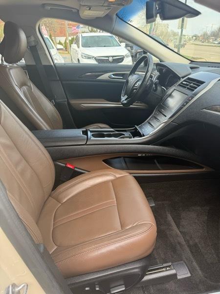 Lincoln MKZ FWD 2015