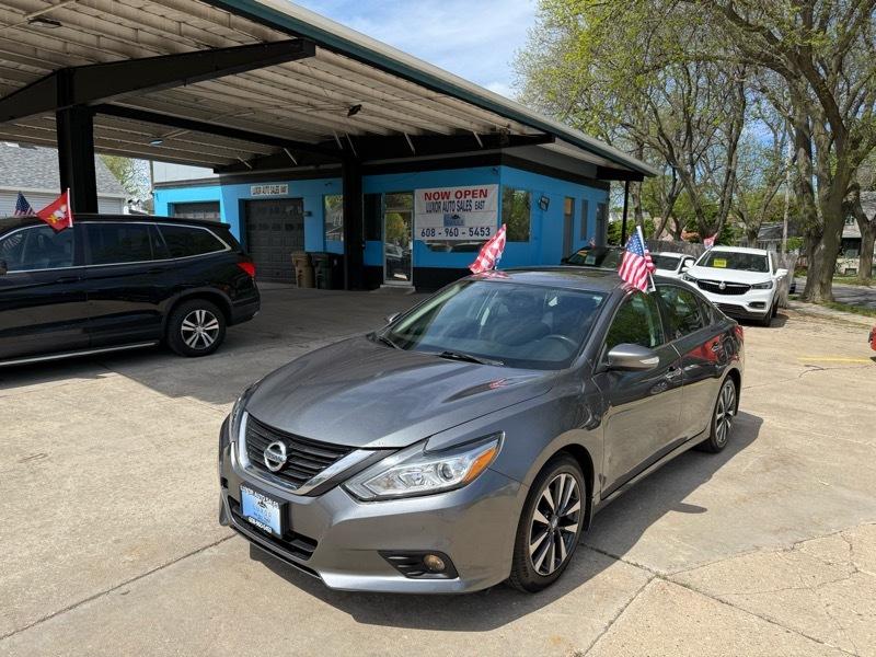 Nissan Altima 2.5 SV 2016