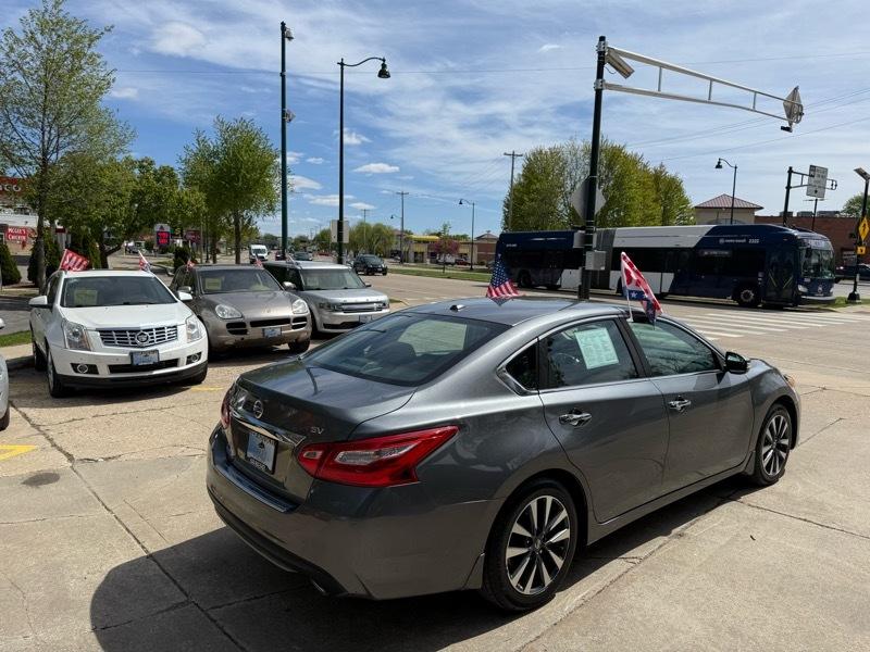 Nissan Altima 2.5 SV 2016