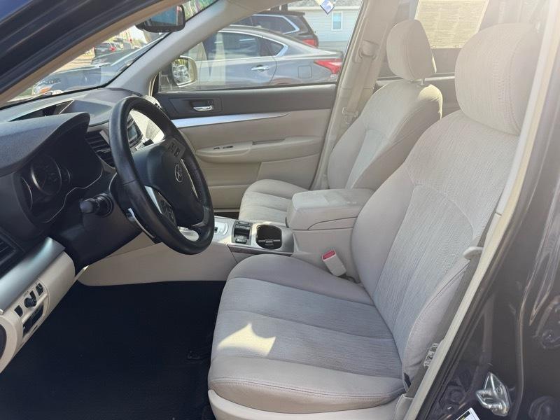 Subaru Outback 2.5i Premium 2013