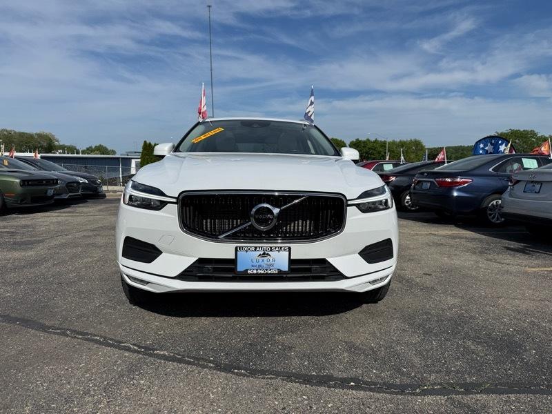 Volvo XC60 T6 AWD Momentum 2021