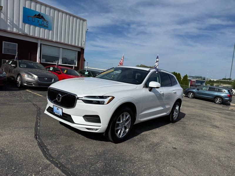Volvo XC60 T6 AWD Momentum 2021