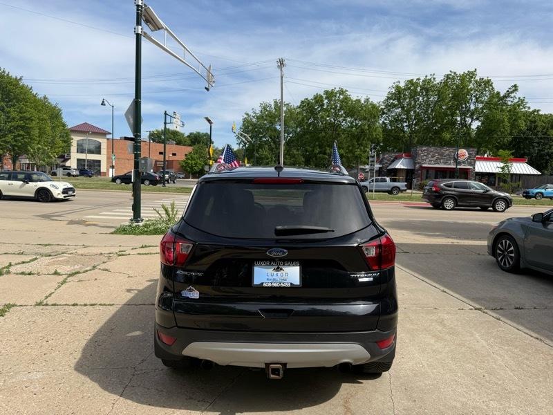 Ford Escape Titanium AWD 2019