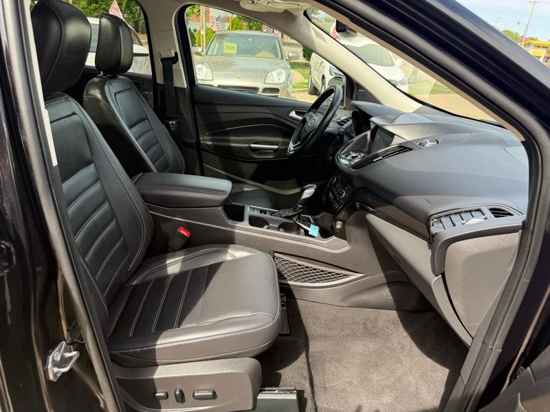 Ford Escape Titanium AWD 2019