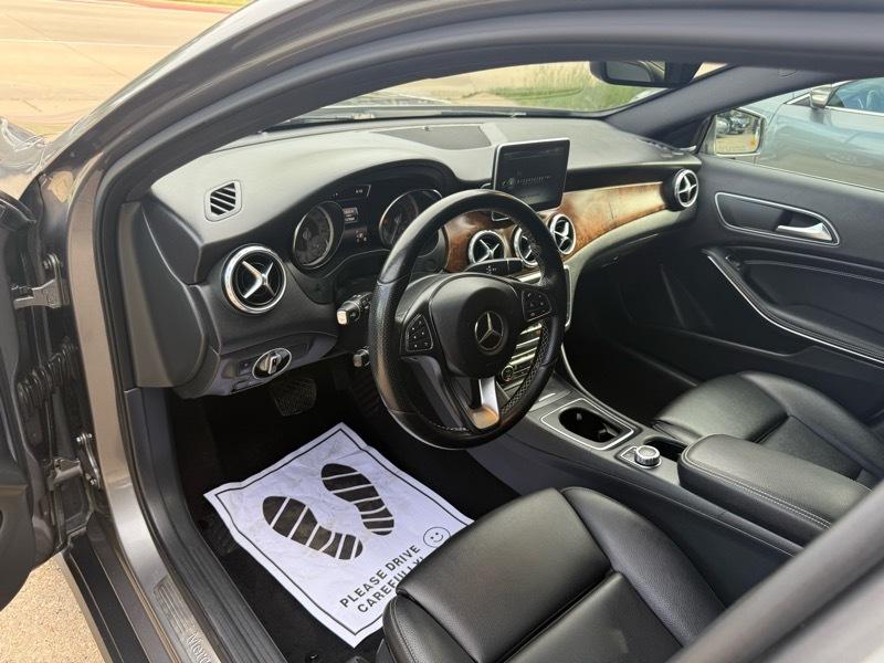 Mercedes-Benz GLA GLA 250 4MATIC SUV 2016