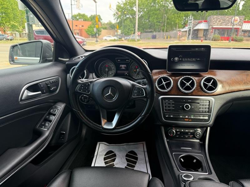 Mercedes-Benz GLA GLA 250 4MATIC SUV 2016
