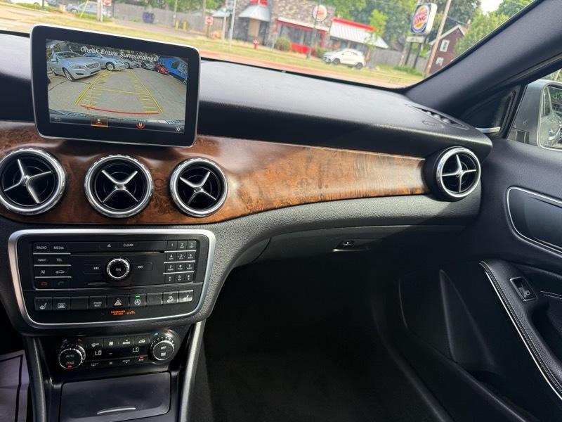 Mercedes-Benz GLA GLA 250 4MATIC SUV 2016