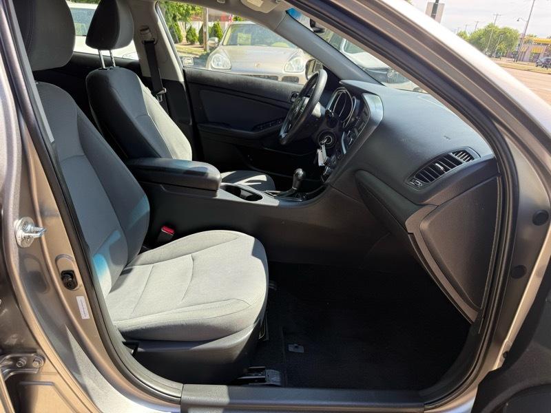 Kia Optima LX 2015
