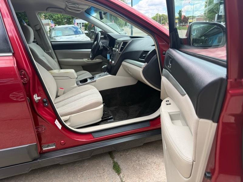Subaru Outback 2.5i Premium 2013