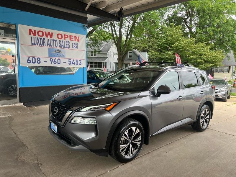Nissan Rogue SV 2022