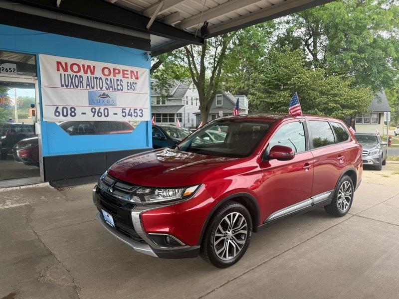 Mitsubishi Outlander SE 2016