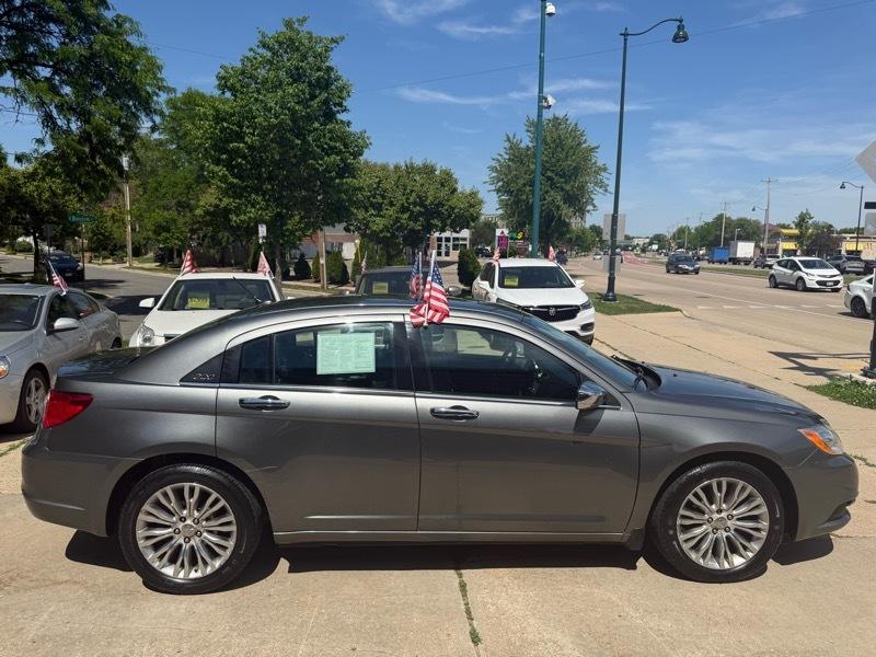 Chrysler 200 Limited 2012