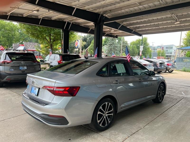 Volkswagen Jetta Sport 2024