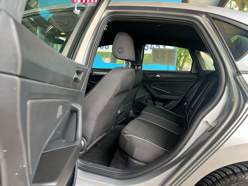 Volkswagen Jetta Sport 2024