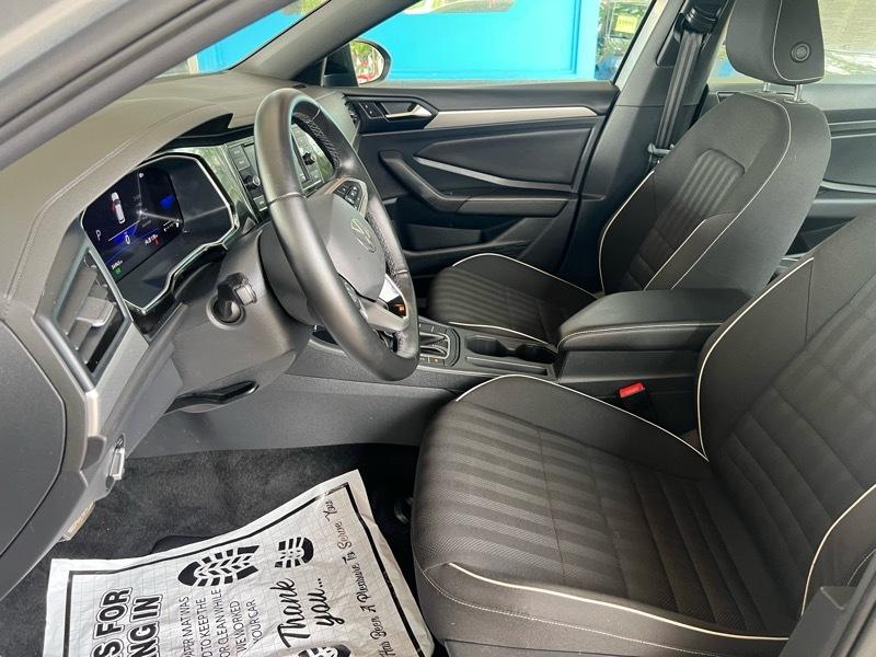 Volkswagen Jetta Sport 2024