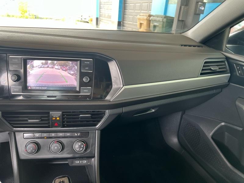 Volkswagen Jetta Sport 2024