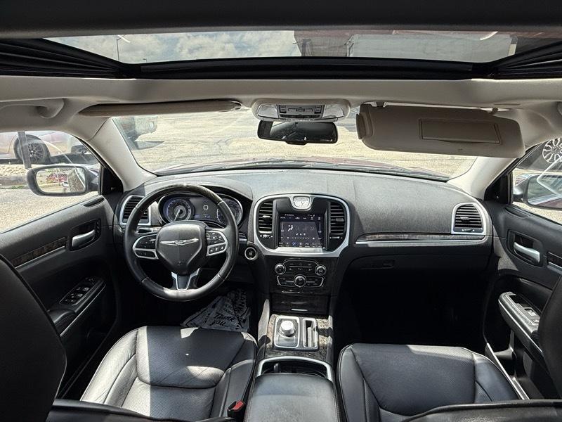 Chrysler 300 Limited AWD 2018