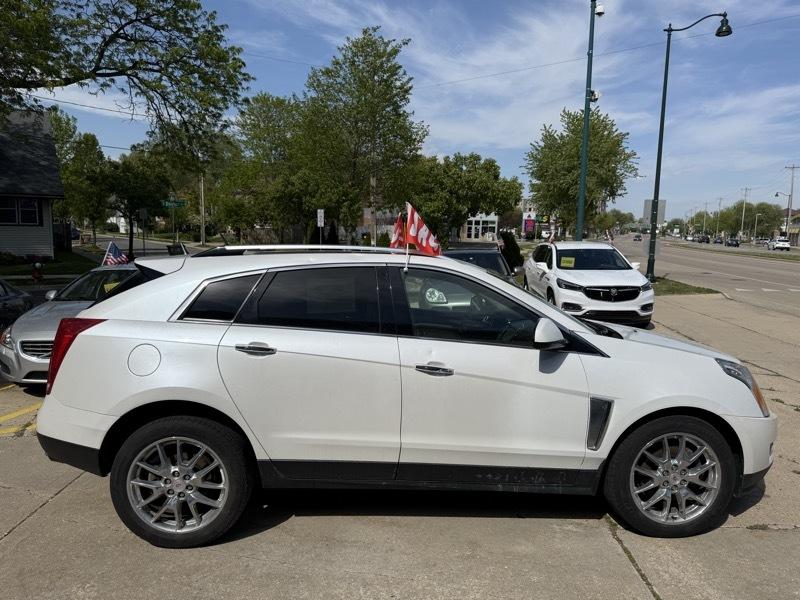 Cadillac SRX AWD Performance Collection 2013