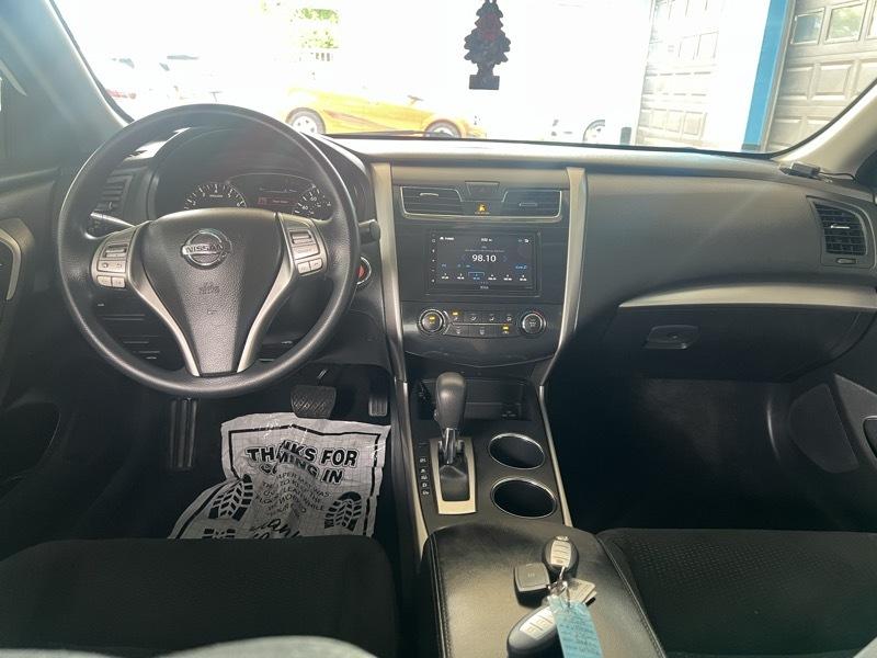 Nissan Altima S 2015