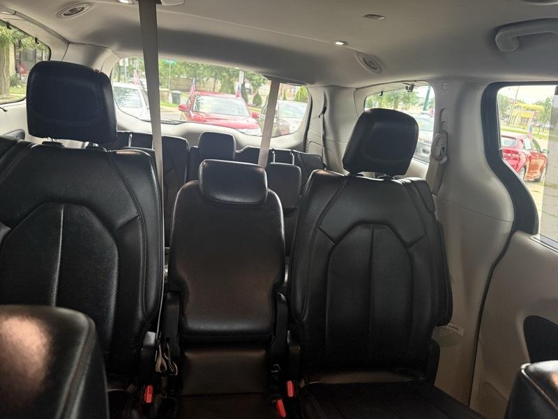 Chrysler Pacifica Touring L Plus 2017