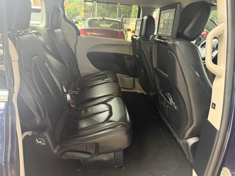 Chrysler Pacifica Touring L Plus 2017