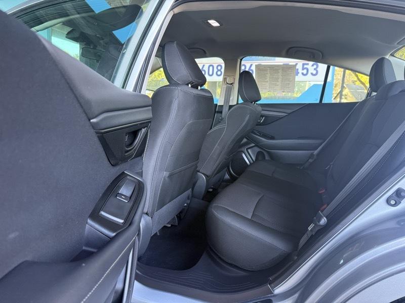 Subaru Legacy  2025
