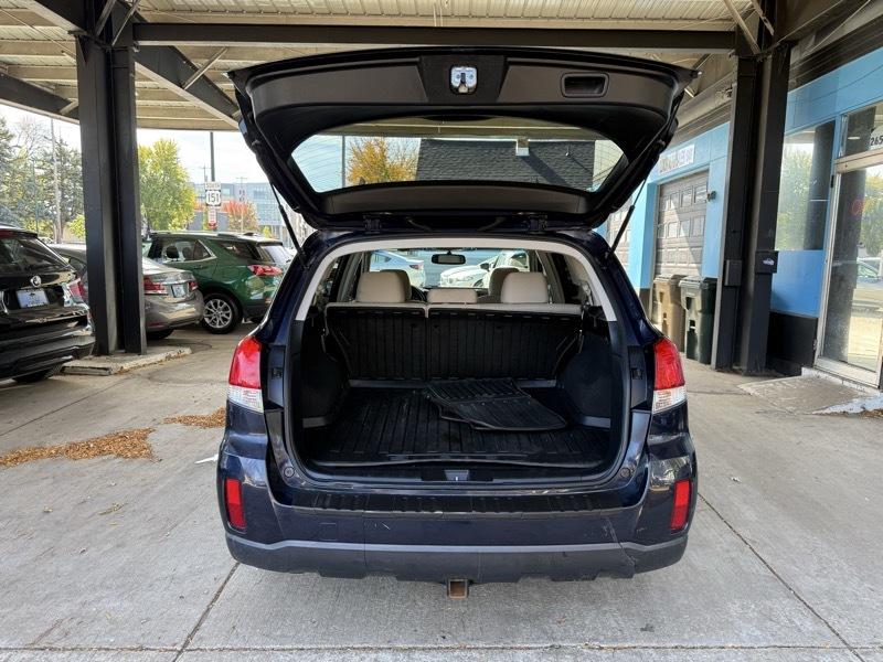 Subaru Outback 2.5i Premium 2014