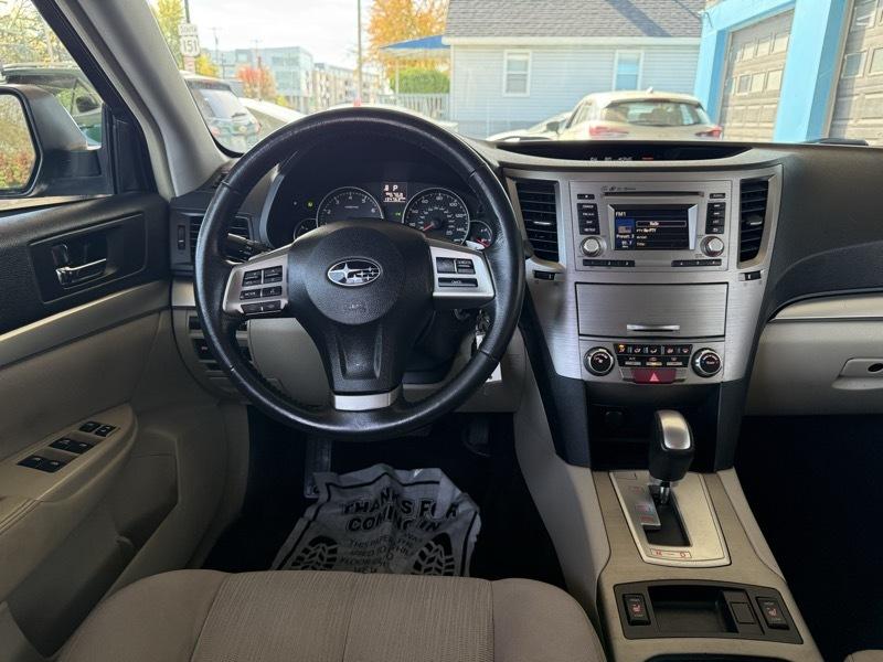 Subaru Outback 2.5i Premium 2014