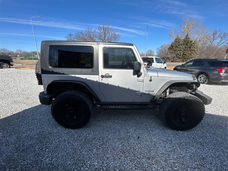 Jeep Wrangler Sport 4WD 2010