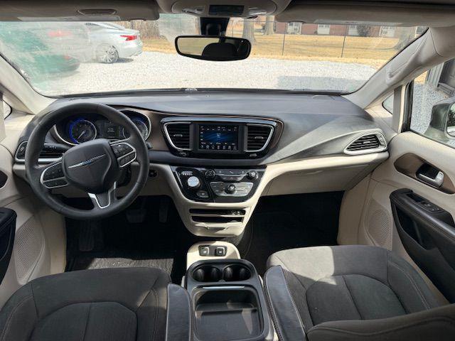 Chrysler Pacifica Touring Plus 2018