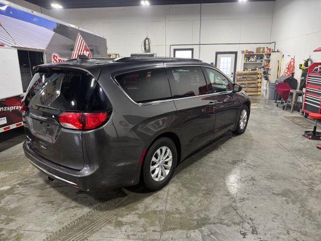 Chrysler Pacifica Touring Plus 2018