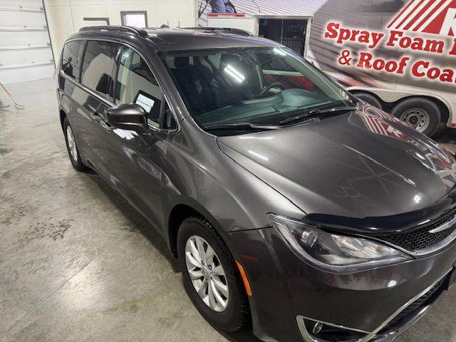 Chrysler Pacifica Touring Plus 2018