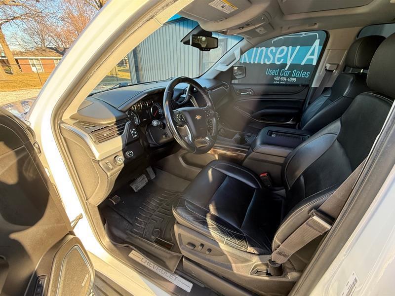 Chevrolet Suburban LT 4WD 2015