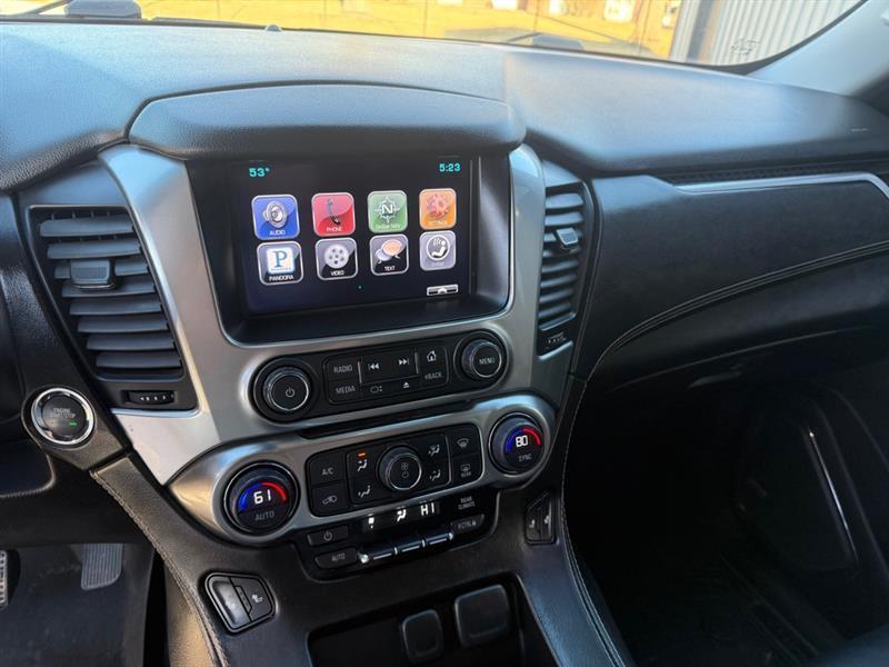 Chevrolet Suburban LT 4WD 2015