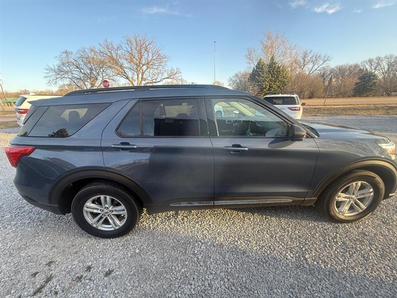 Ford Explorer XLT AWD 2021
