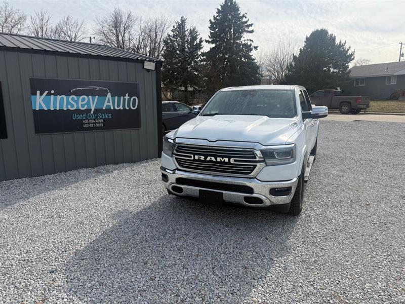 RAM 1500 Laramie Crew Cab SWB 4WD 2022