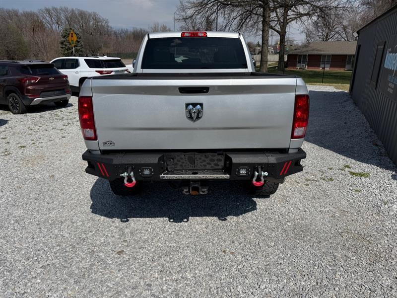 RAM 2500 Tradesman Crew Cab SWB 4WD 2017