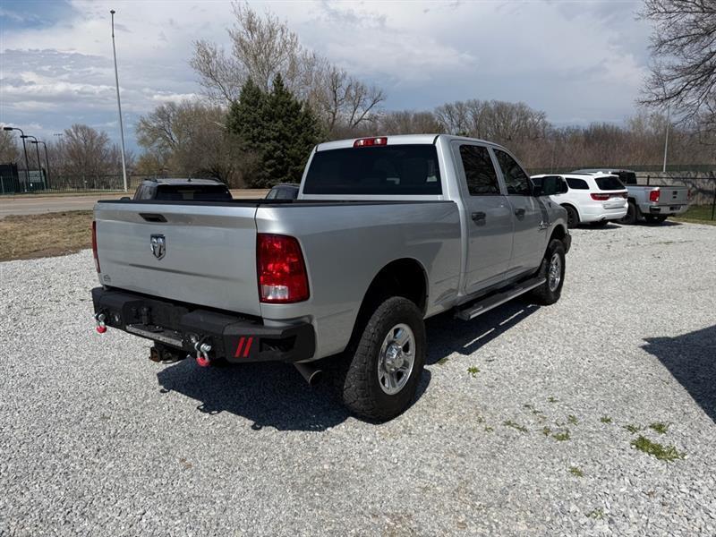 RAM 2500 Tradesman Crew Cab SWB 4WD 2017