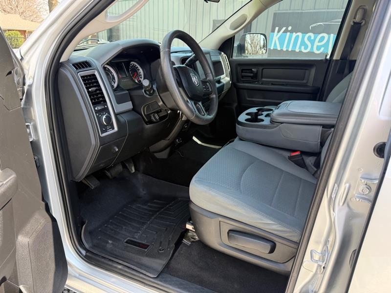 RAM 2500 Tradesman Crew Cab SWB 4WD 2017