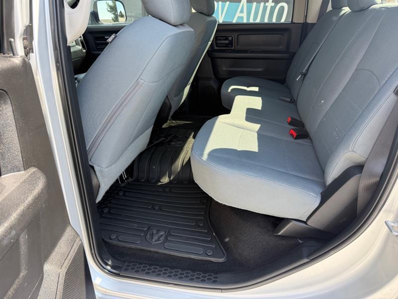 RAM 2500 Tradesman Crew Cab SWB 4WD 2017