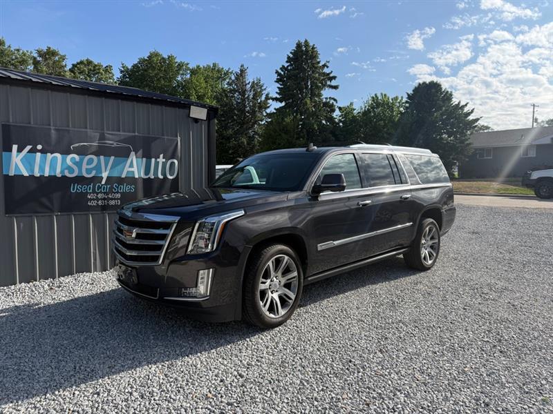 Cadillac Escalade ESV Premium 4WD 2016