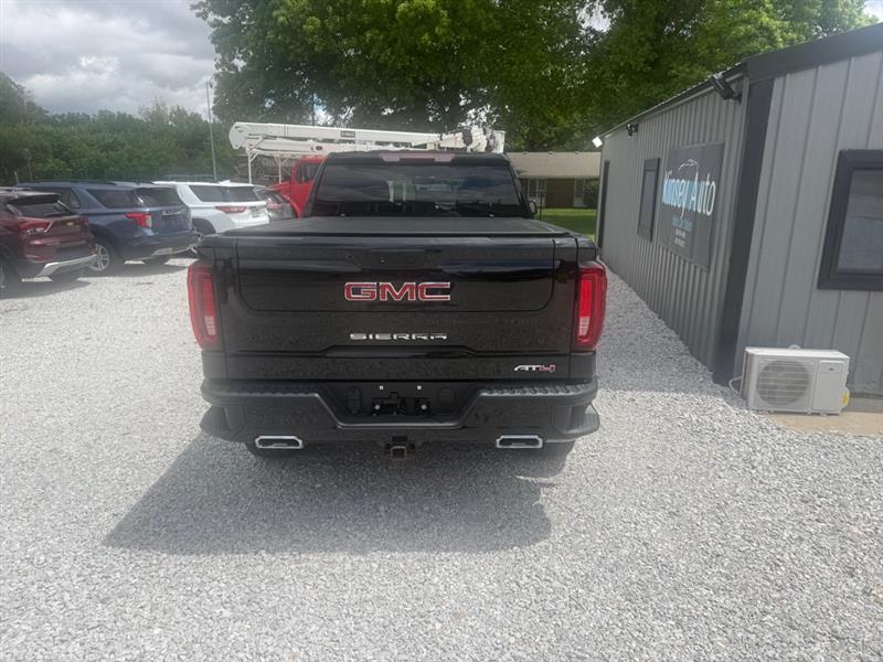 GMC Sierra 1500 AT4 Crew Cab Long Box 4WD 2021