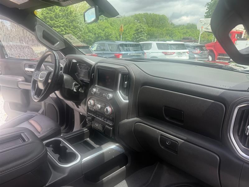 GMC Sierra 1500 AT4 Crew Cab Long Box 4WD 2021