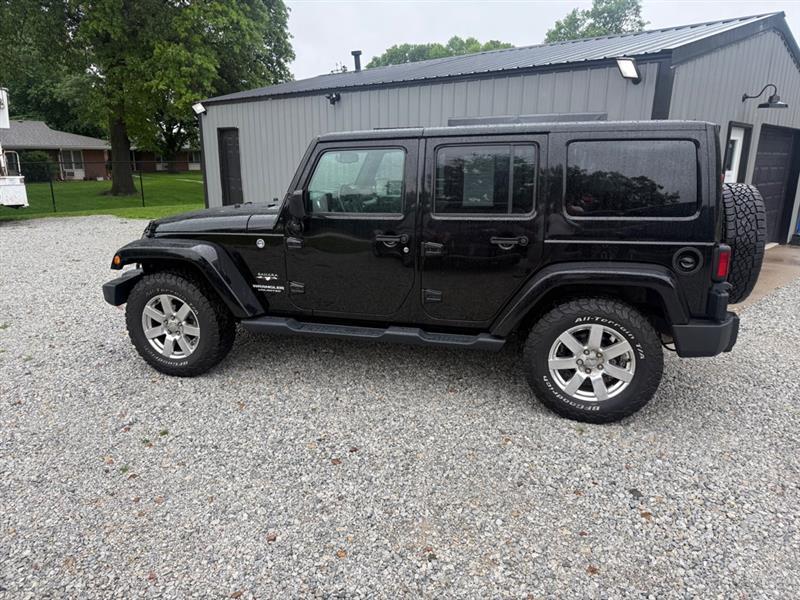 Jeep Wrangler Unlimited Sahara 4WD 2017