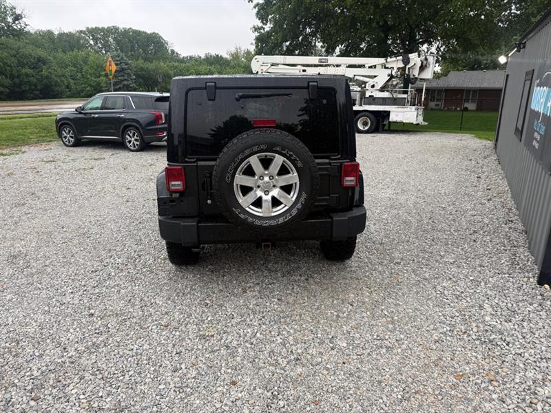 Jeep Wrangler Unlimited Sahara 4WD 2017