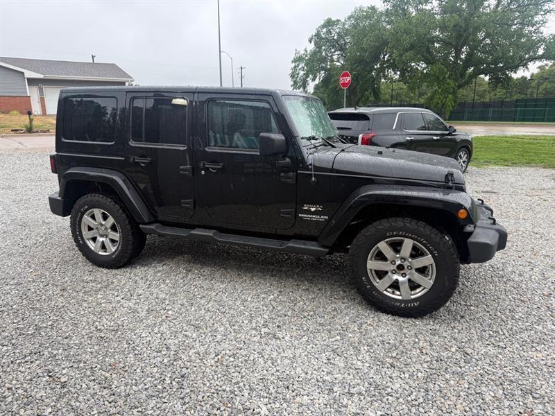 Jeep Wrangler Unlimited Sahara 4WD 2017