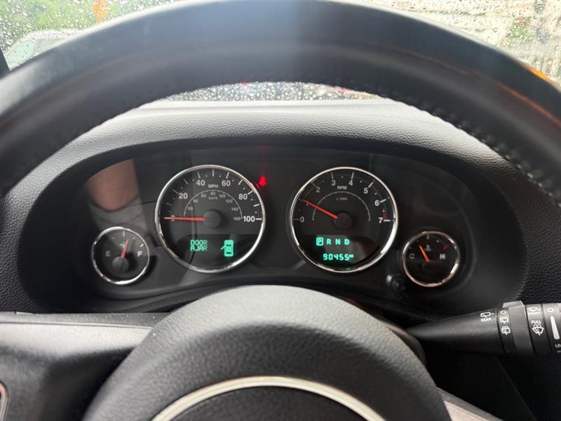 Jeep Wrangler Unlimited Sahara 4WD 2017