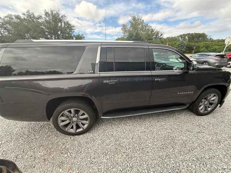Chevrolet Suburban LTZ 4WD 2016